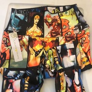 NWT DC Comic Book Printed Workout Leggings Small (size 1-6)